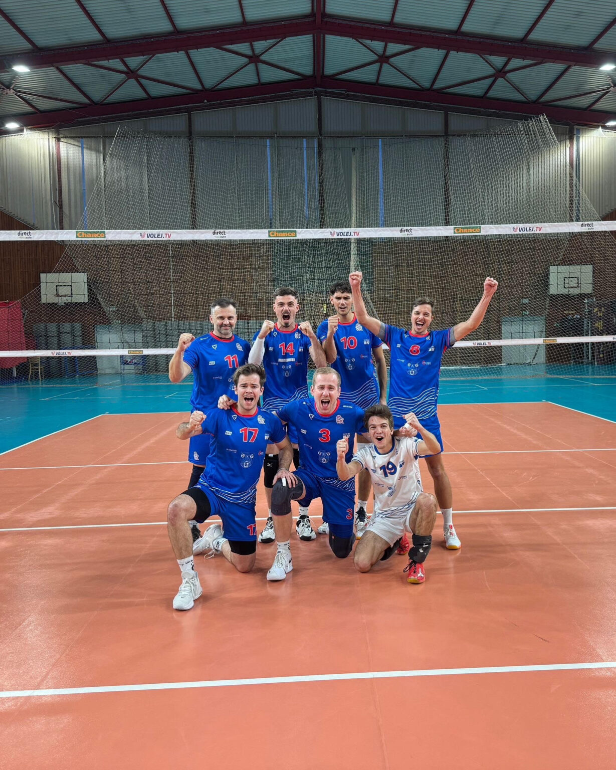 Dvojité vítězství proti lídrovi!